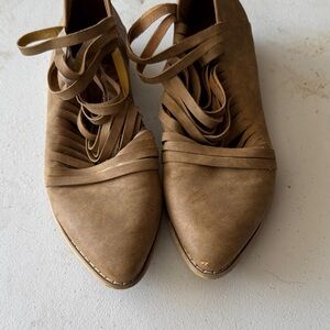 Brown Women's Lace-Up Shoes